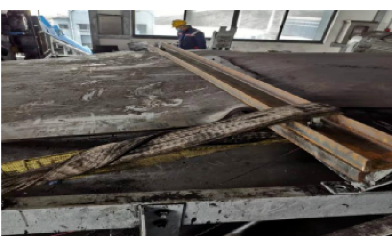 KWZK千亿体育在线注册,千亿体育（中国）钢丝输送带硫化机胶接工艺流程分享